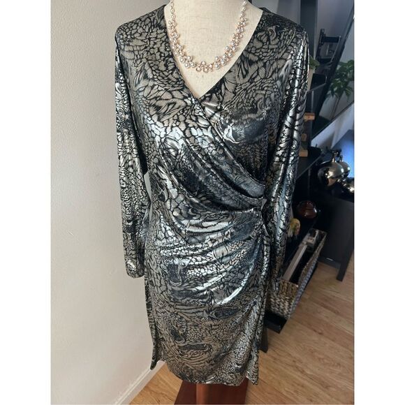 Susan roselli by vijack shinny party Dress size 7-8 light - Picture 1 of 6